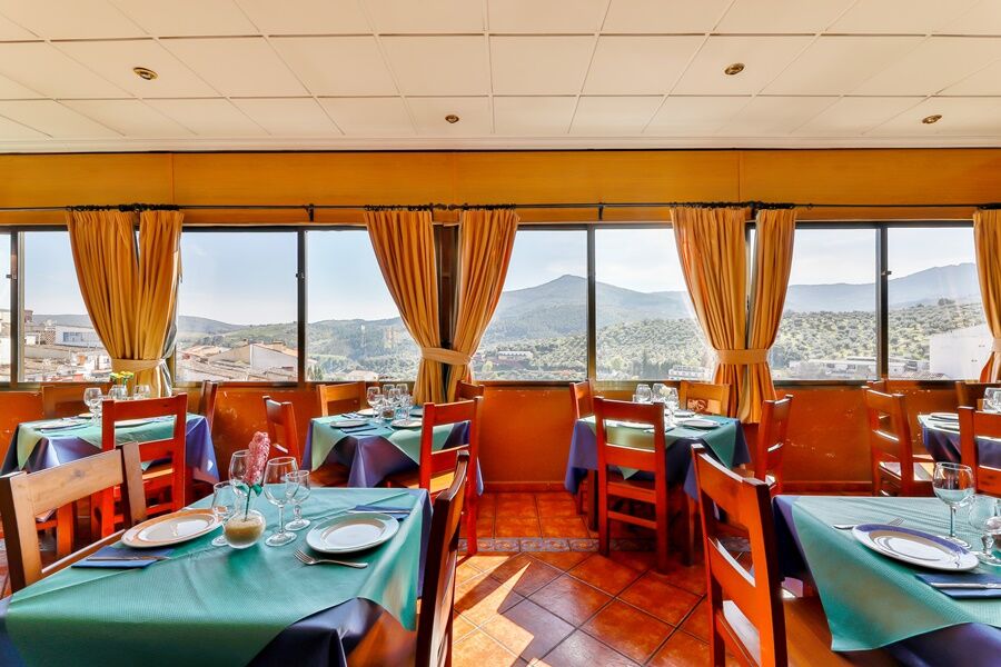 Hostal Alfonso XI Guadalupe  Eksteriør billede